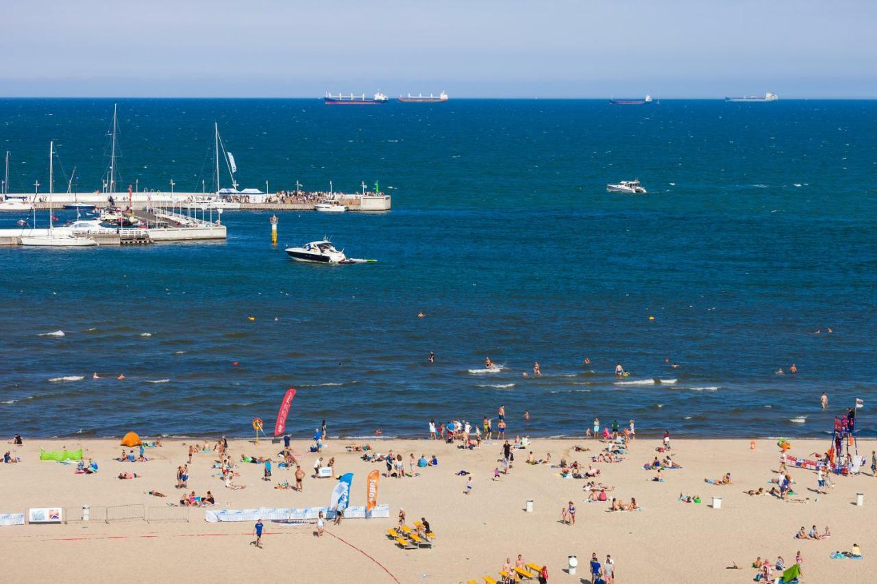 Golden Bay By Nadmorski Dwor Apartments Gdansk Bagian luar foto