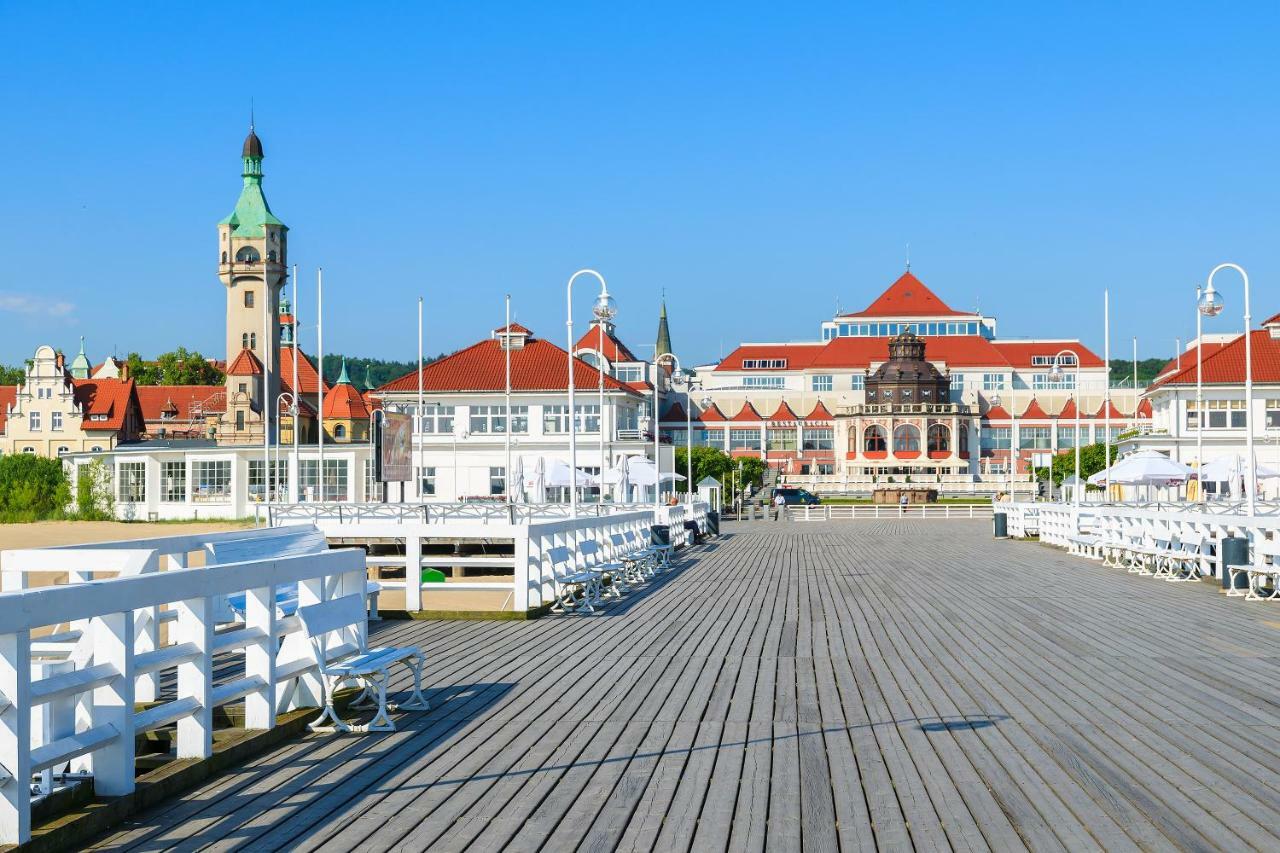 Golden Bay By Nadmorski Dwor Apartments Gdansk Bagian luar foto